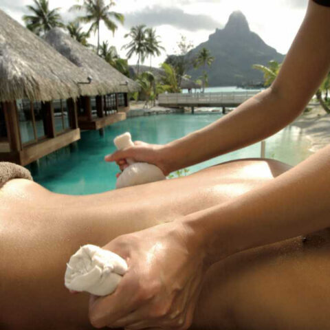 Luxus pur mit der Bora Bora Deep Blue Massage